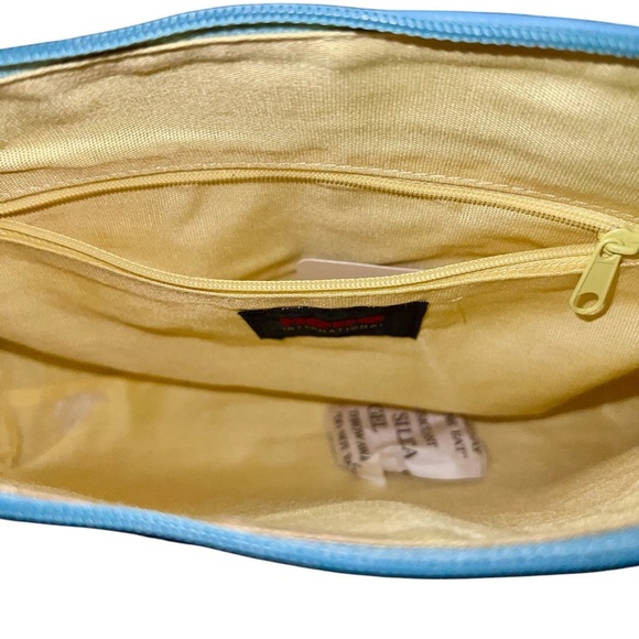 Hobo International purse Lt blue with yellow lining new - Picture 4 of 11